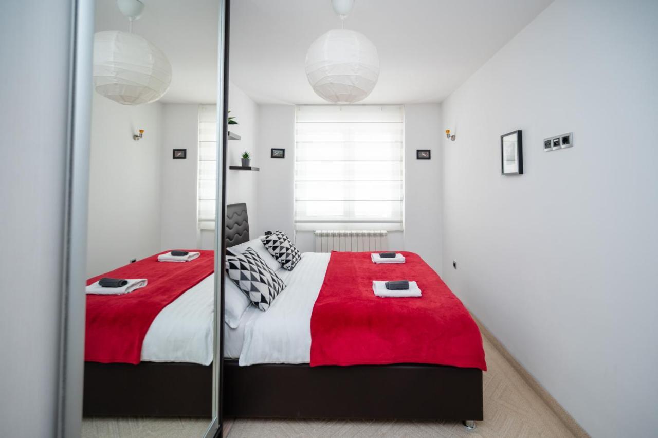 Bright 1Bdr Apartment In The City Center SJJ Exteriör bild
